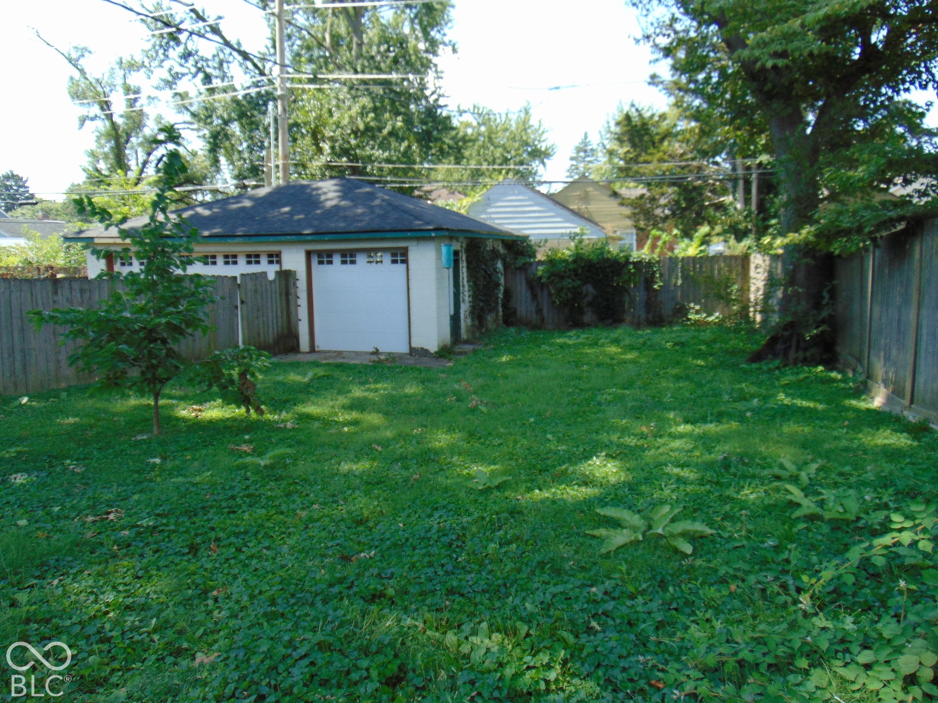 1132 N Hawthorne Lane, Indianapolis, IN 46219 1132 N Hawthorne Lane, Indianapolis, IN 46219