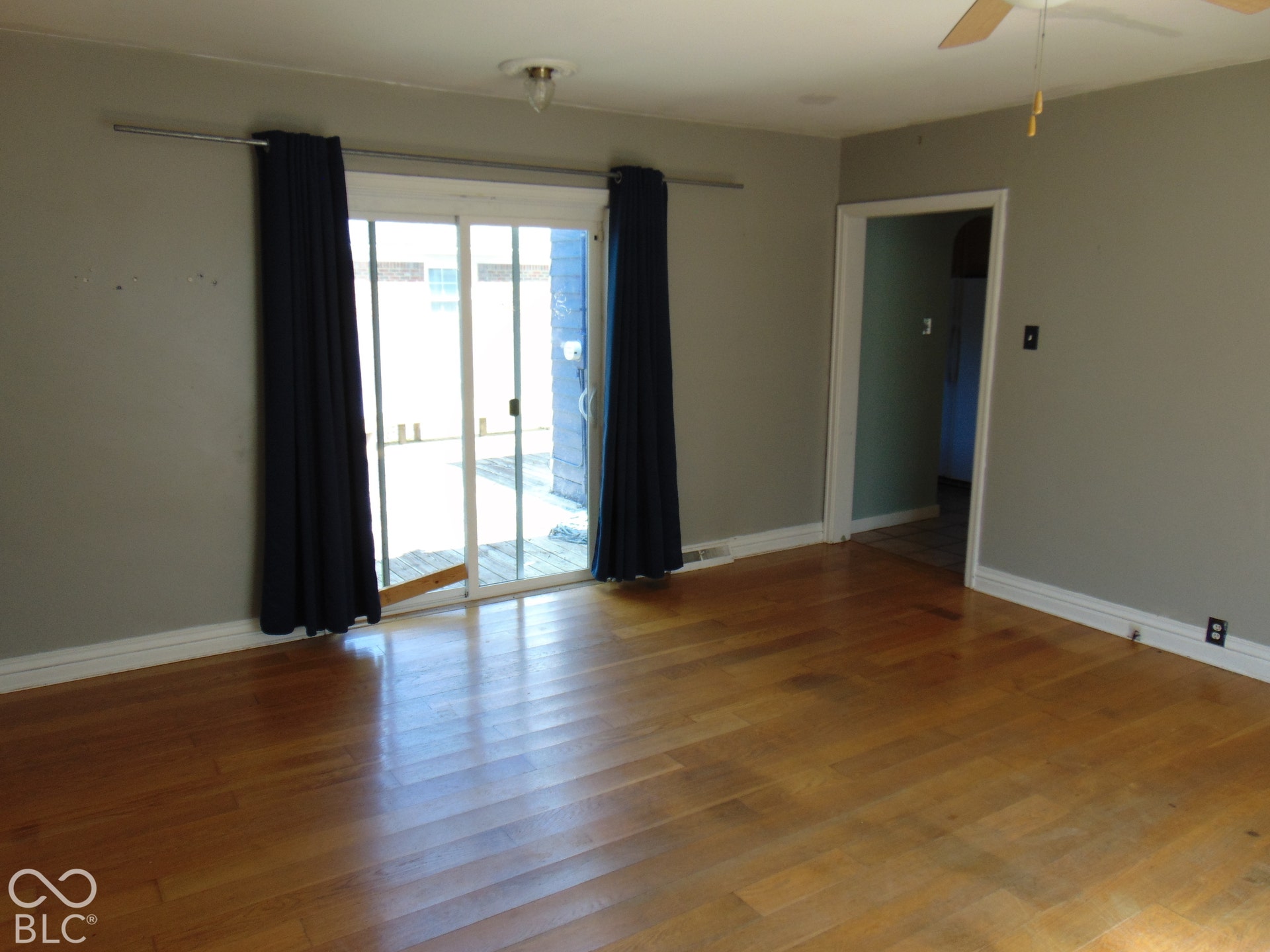 1132 N Hawthorne Lane, Indianapolis, IN 46219 1132 N Hawthorne Lane, Indianapolis, IN 46219