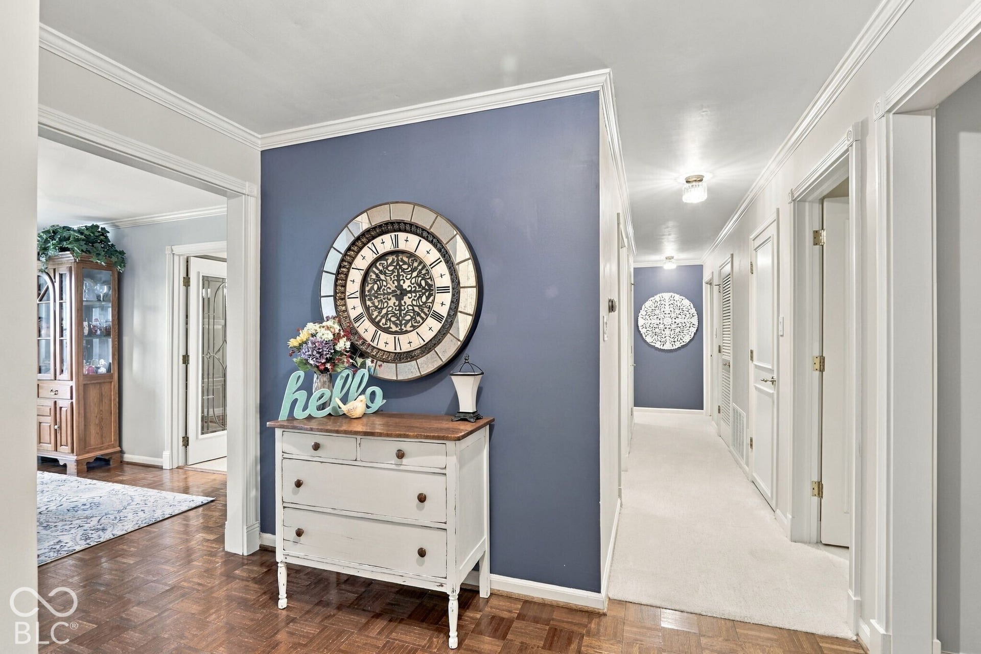 Inviting entry