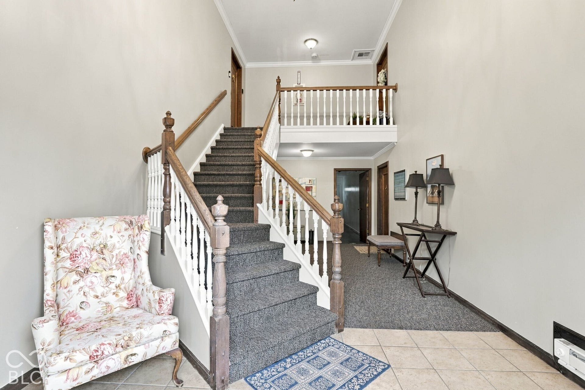 Welcoming entrance into your building
