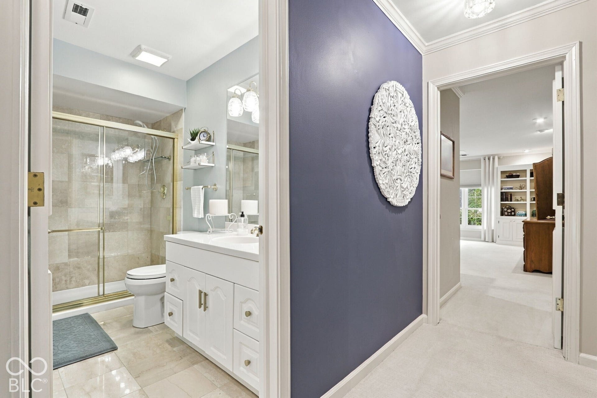 Full Guest Bath with a spa like vibe
