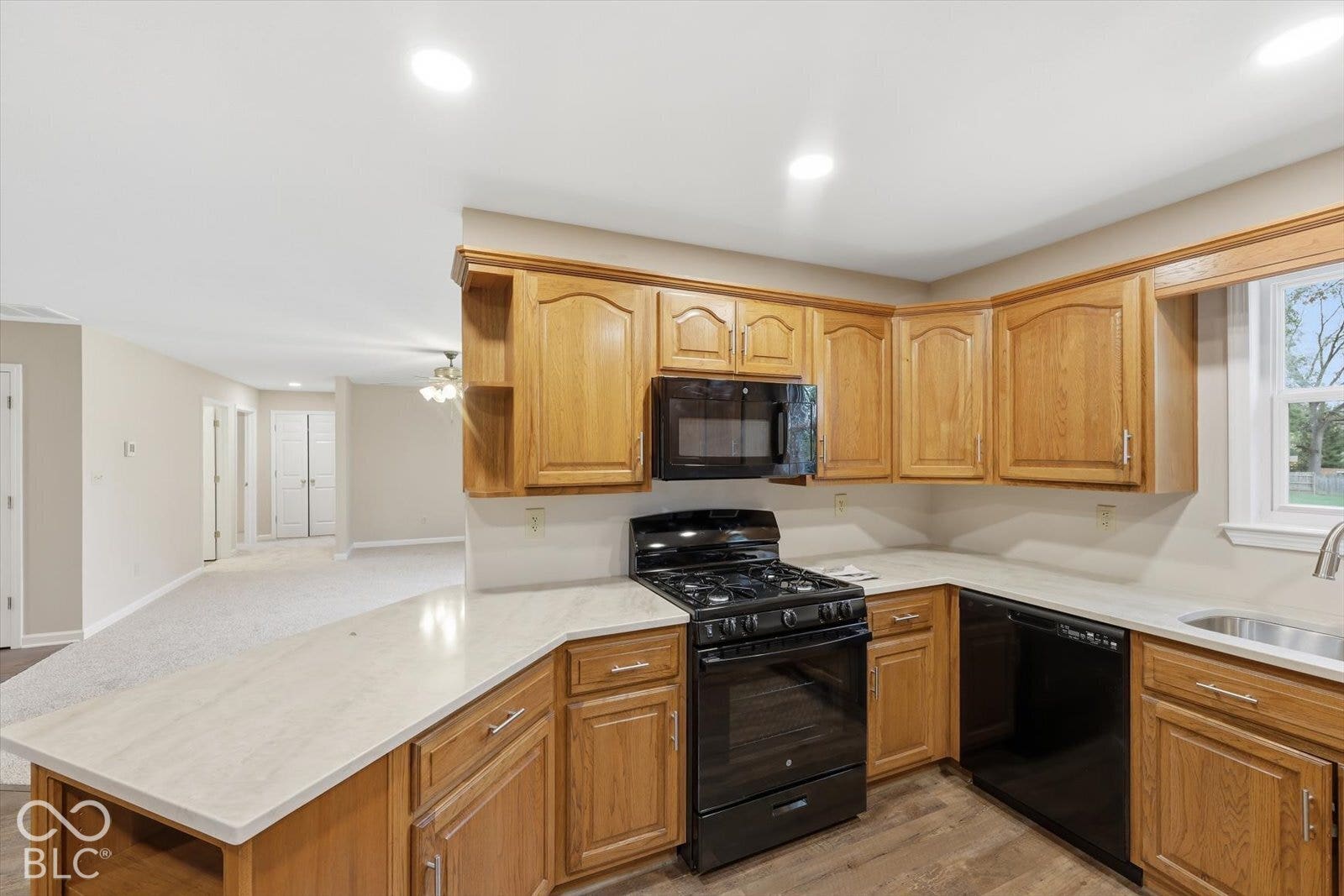 8727 W 800 Road N, Indianapolis, IN 46259 8727 W 800 Road N, Indianapolis, IN 46259