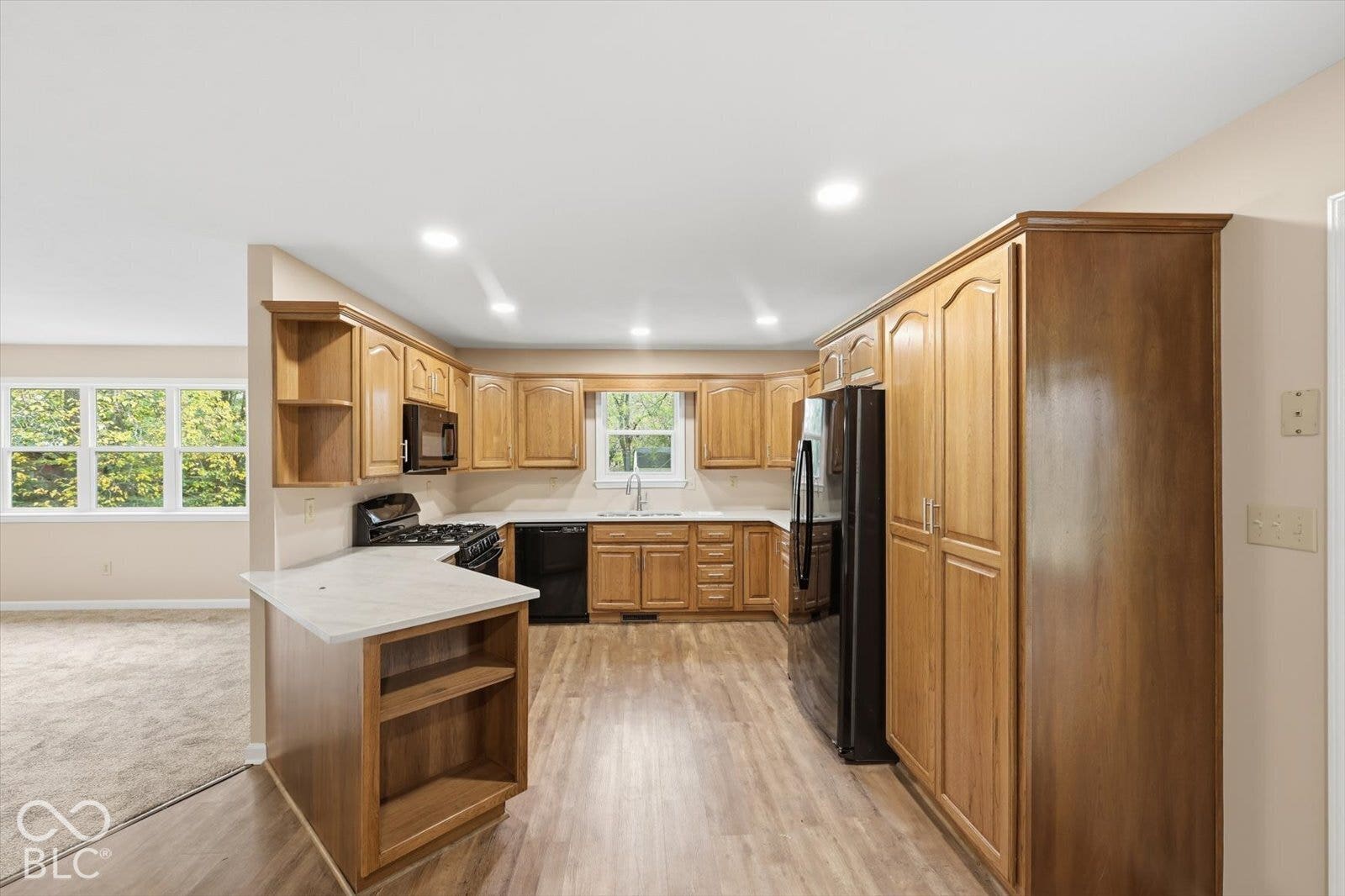 8727 W 800 Road N, Indianapolis, IN 46259 8727 W 800 Road N, Indianapolis, IN 46259