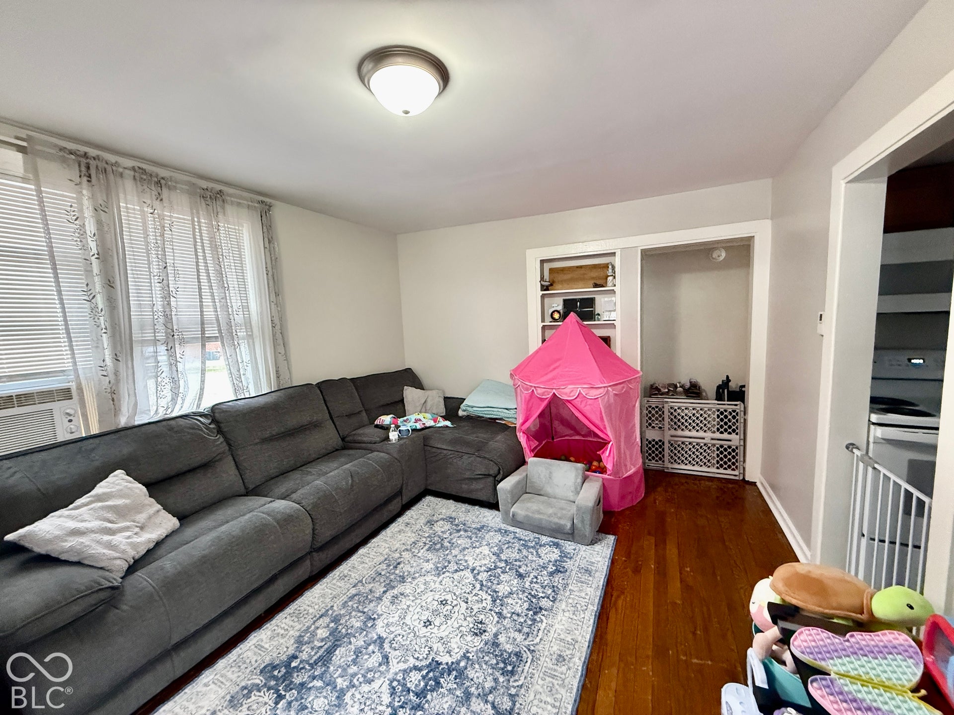 635 S High Street, Versailles, IN 47042