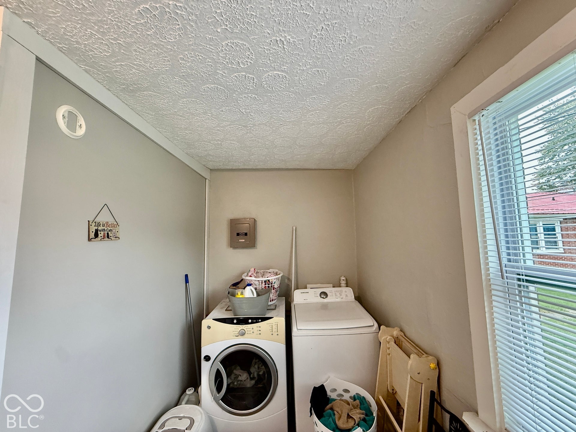 635 S High Street, Versailles, IN 47042