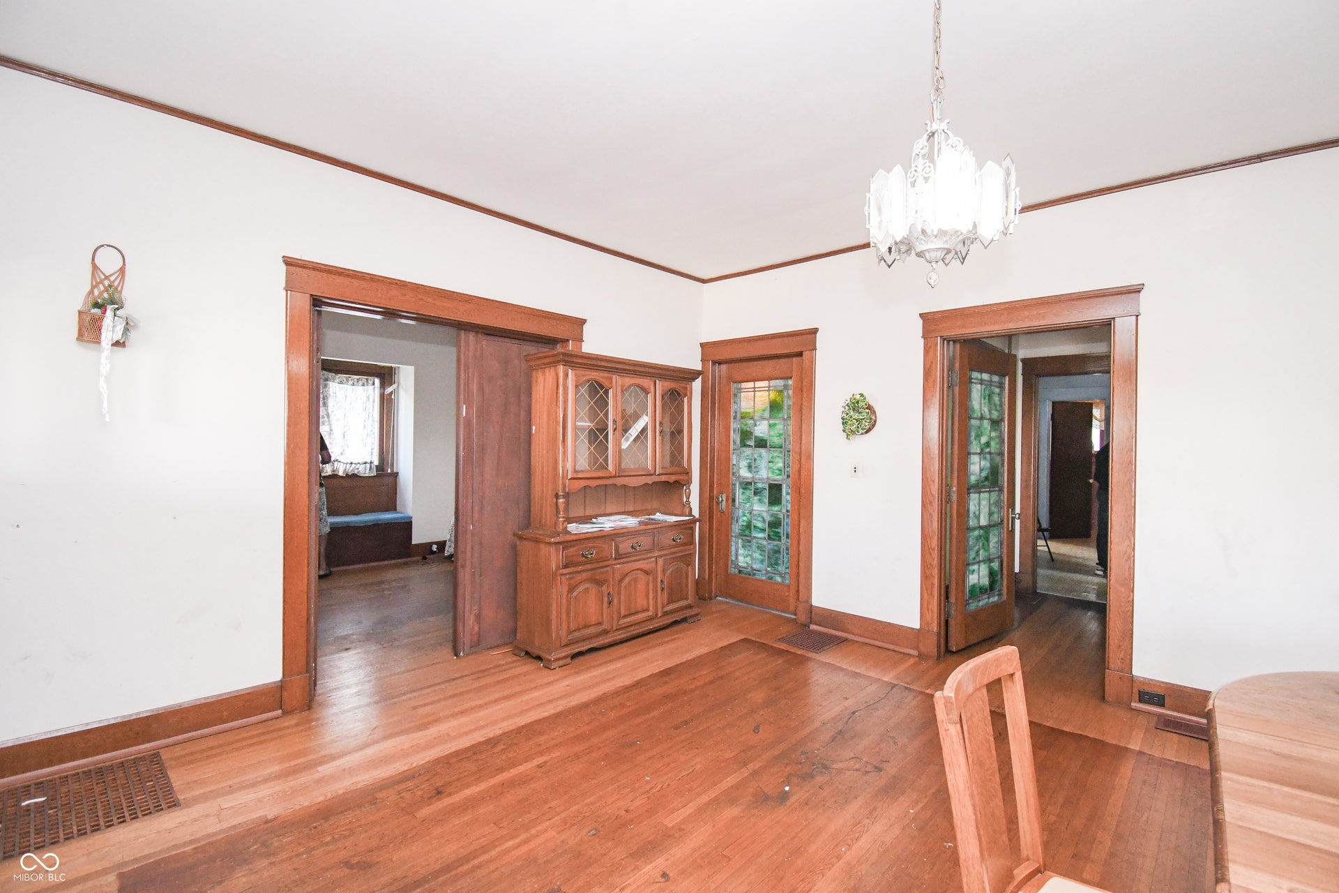 718 S Walnut Street, Seymour, IN 47274