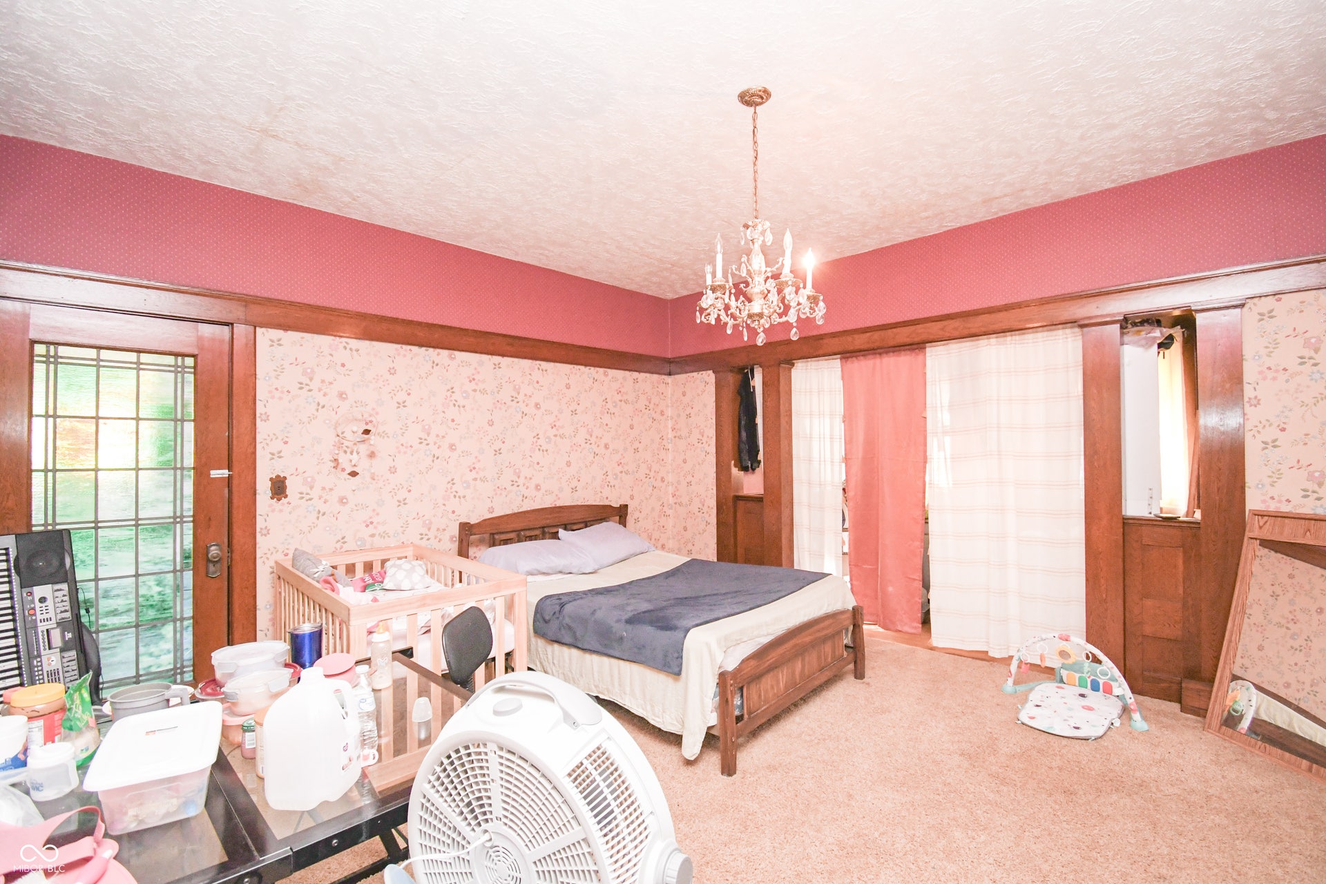 718 S Walnut Street, Seymour, IN 47274