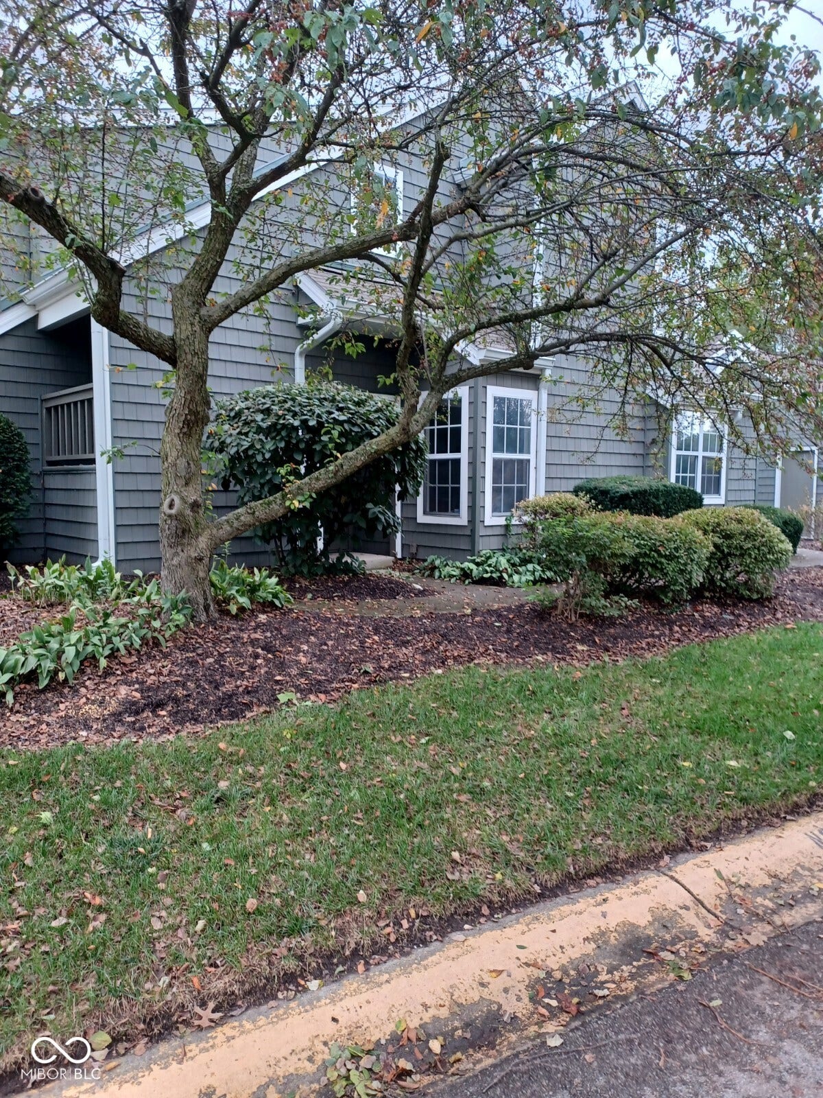 7717 Harbour Isle, Indianapolis, IN 46240