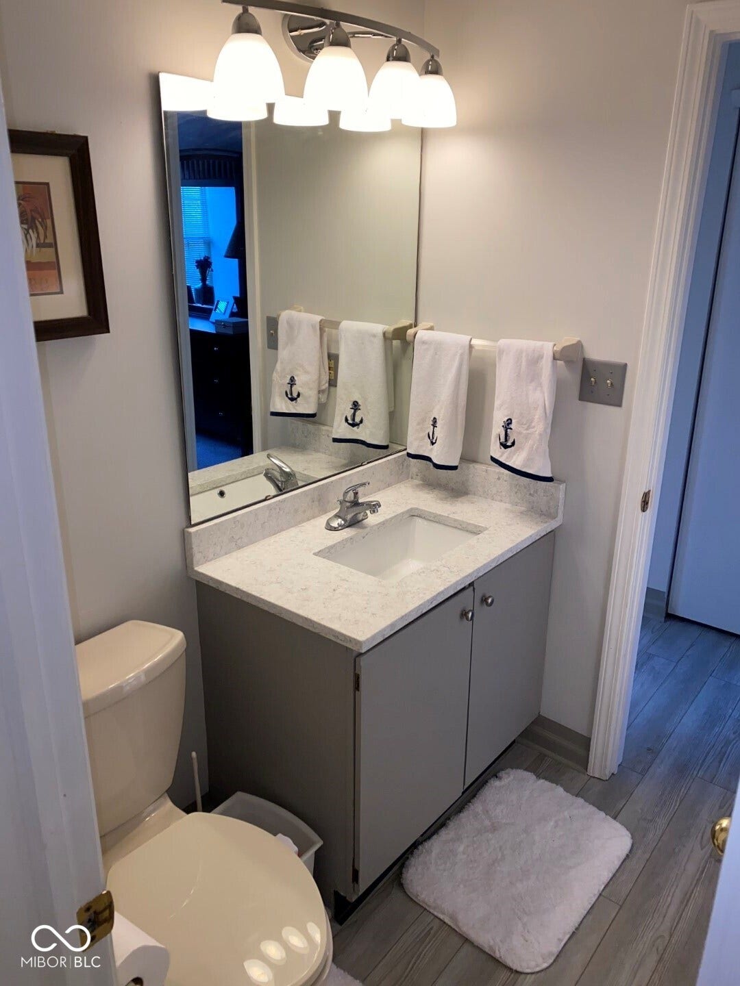 7717 Harbour Isle, Indianapolis, IN 46240