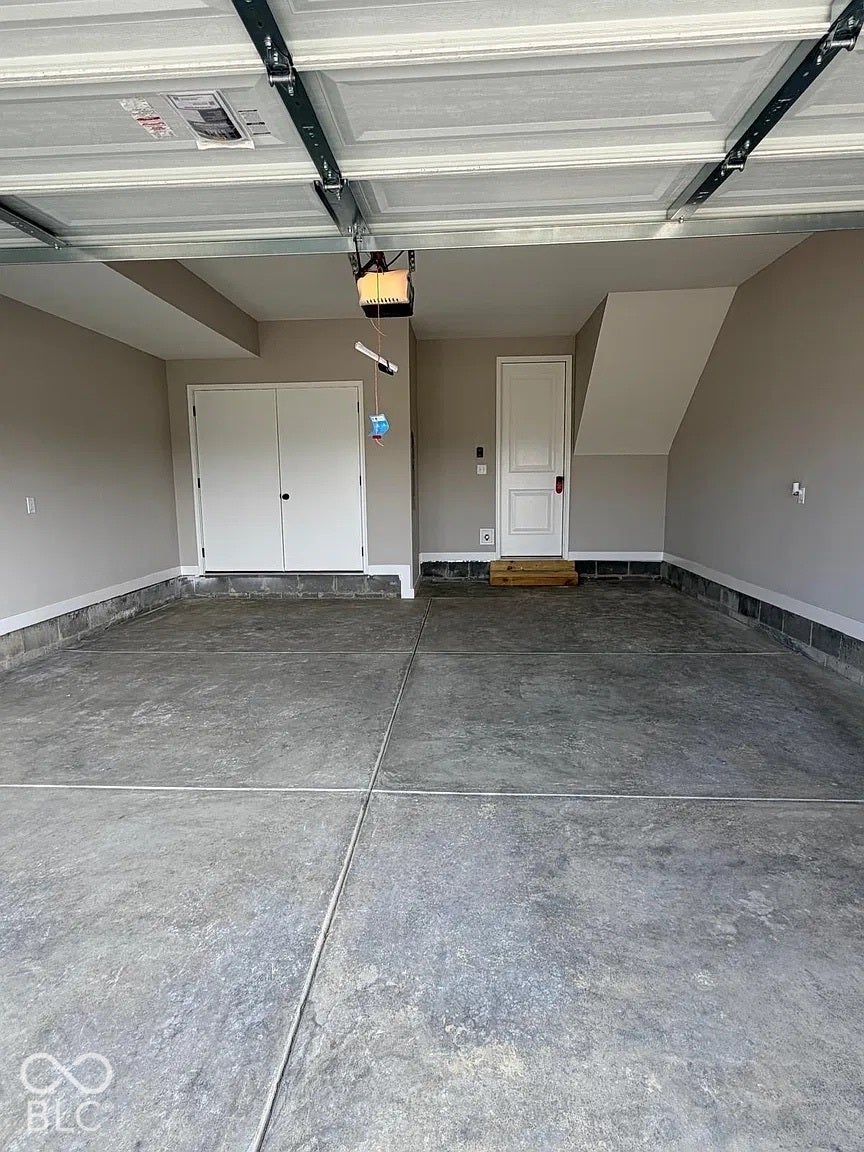 406 Elite Street, Westfield, IN 46074 406 Elite Street, Westfield, IN 46074