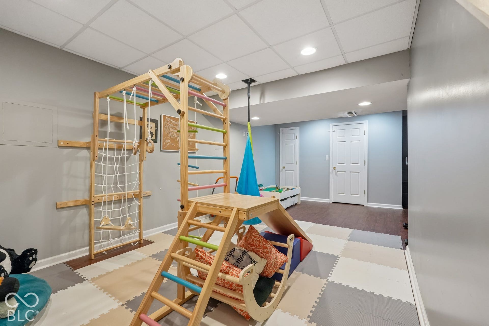 1411 Keensburg Court, Indianapolis, IN 46228