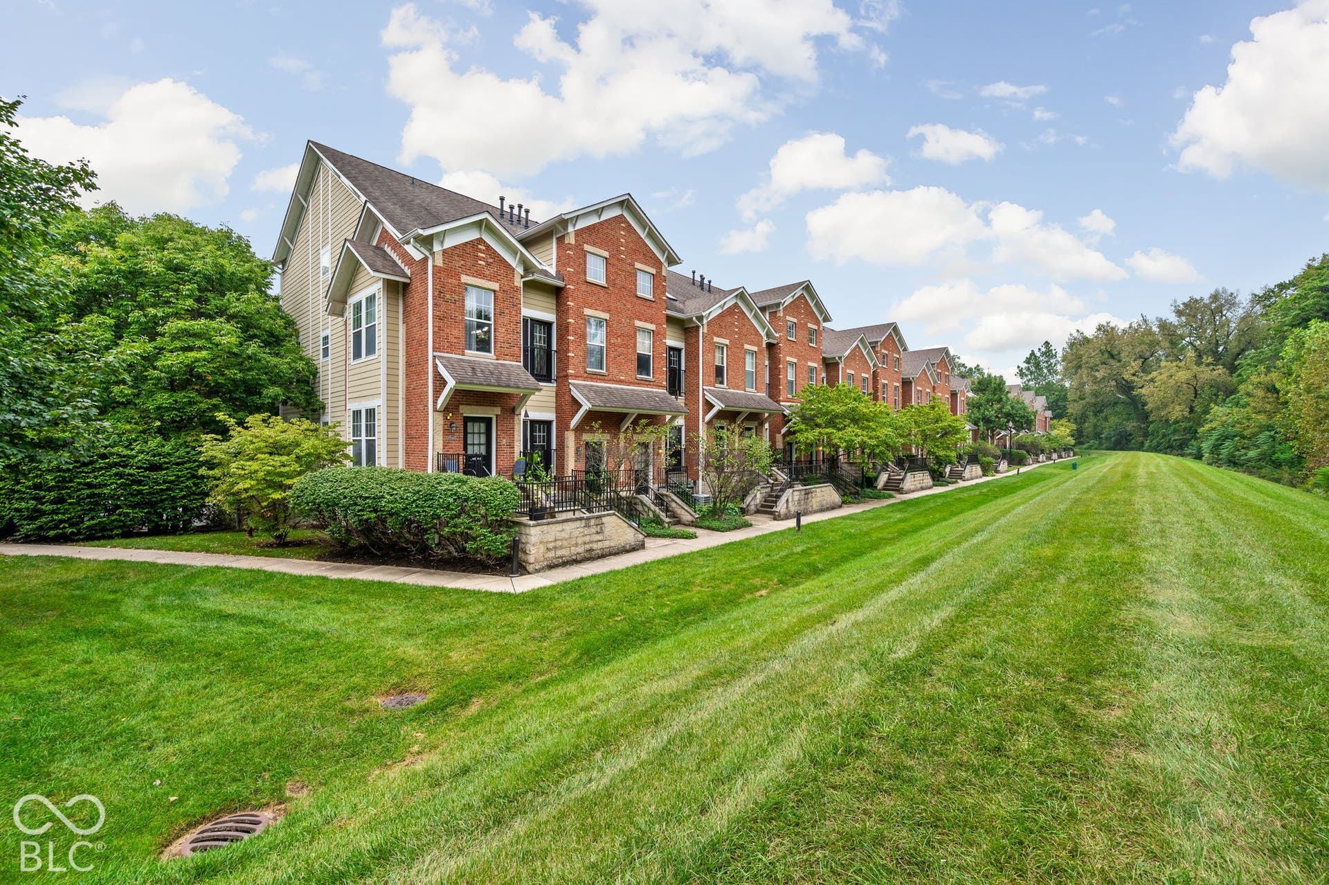 1116 Reserve Way, Indianapolis, IN 46220