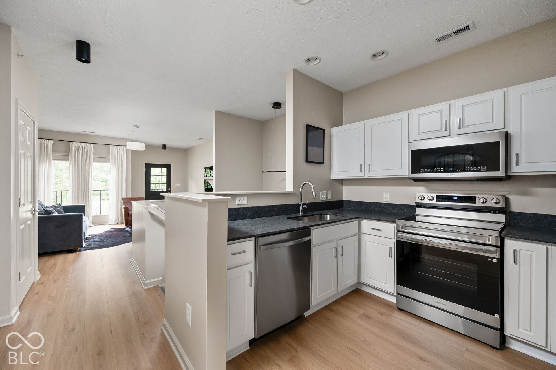 1116 Reserve Way, Indianapolis, IN 46220
