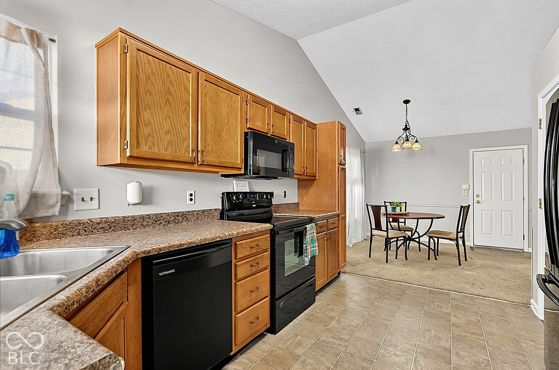 105 Fountain Drive, Mooresville, IN 46158