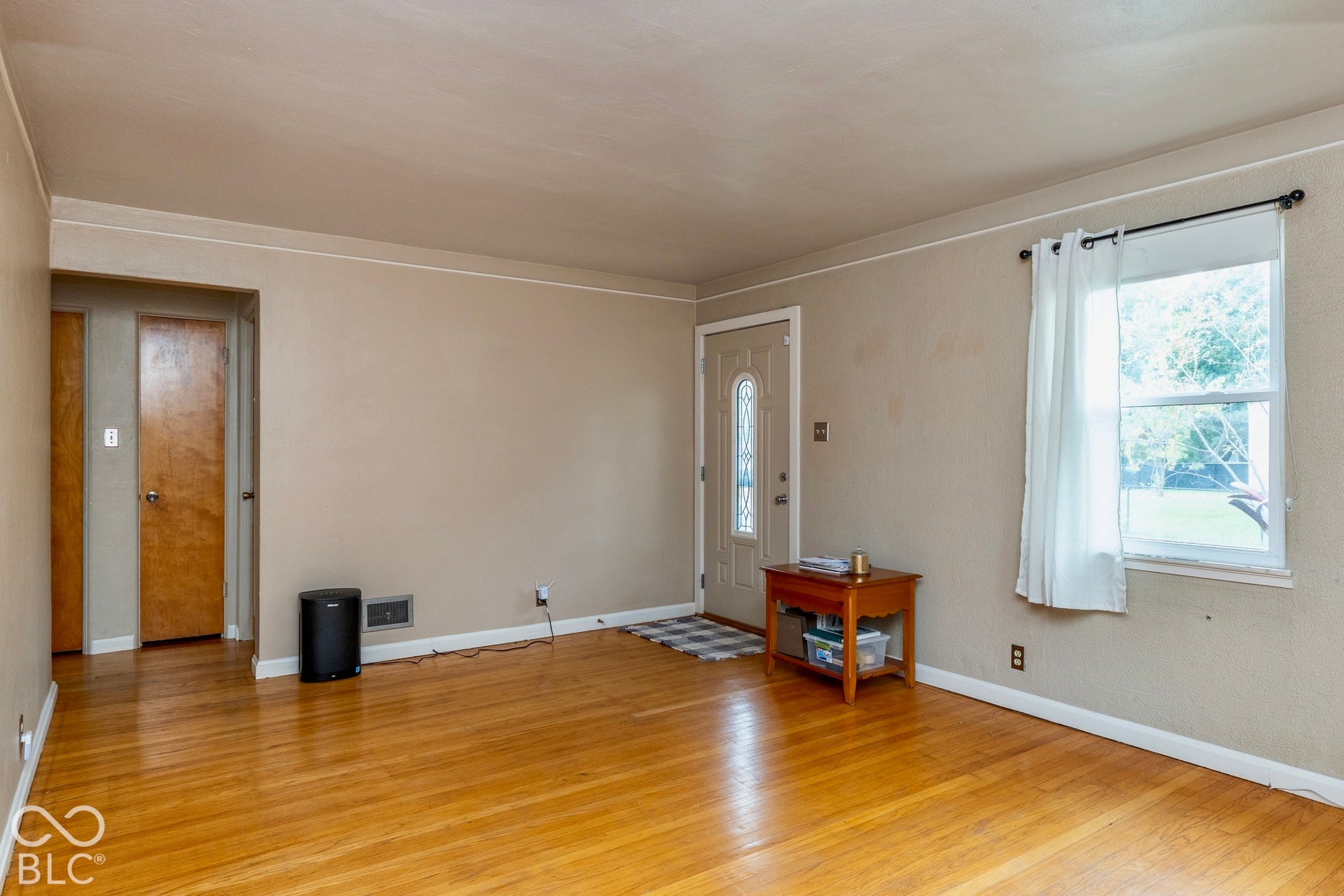6156 Oak Avenue, Indianapolis, IN 46219