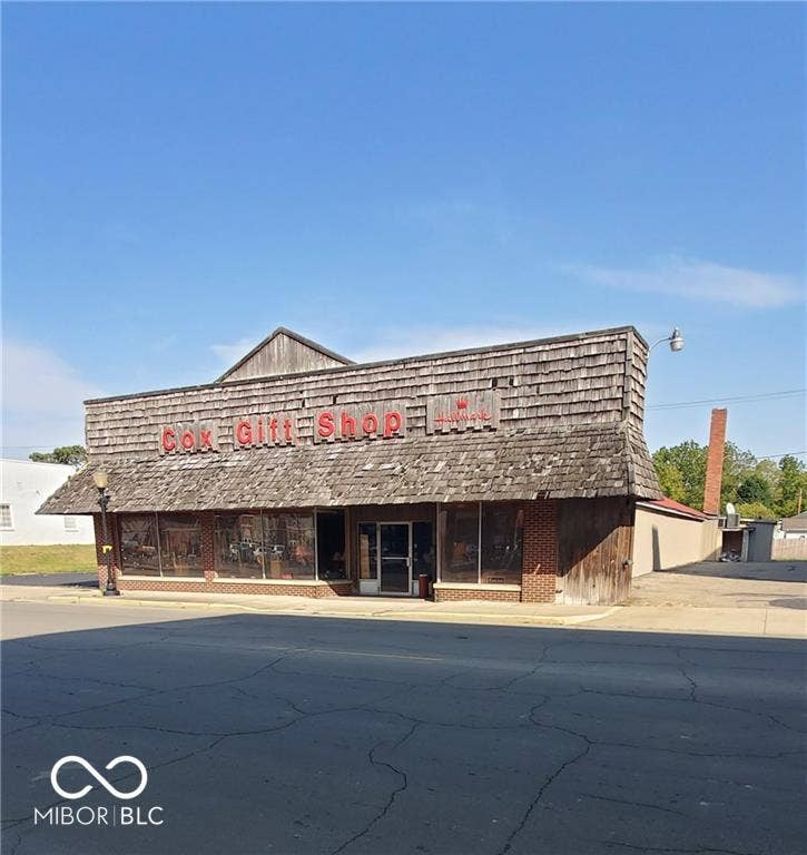 307 N Harrison Street, Alexandria, IN 46001