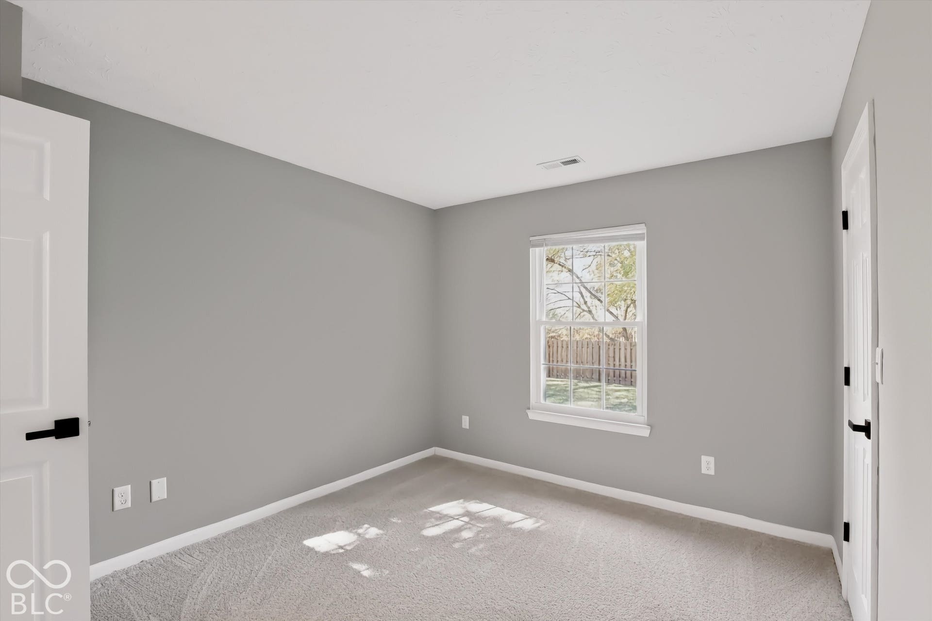 517 E Pine Ridge Drive, Westfield, IN 46074