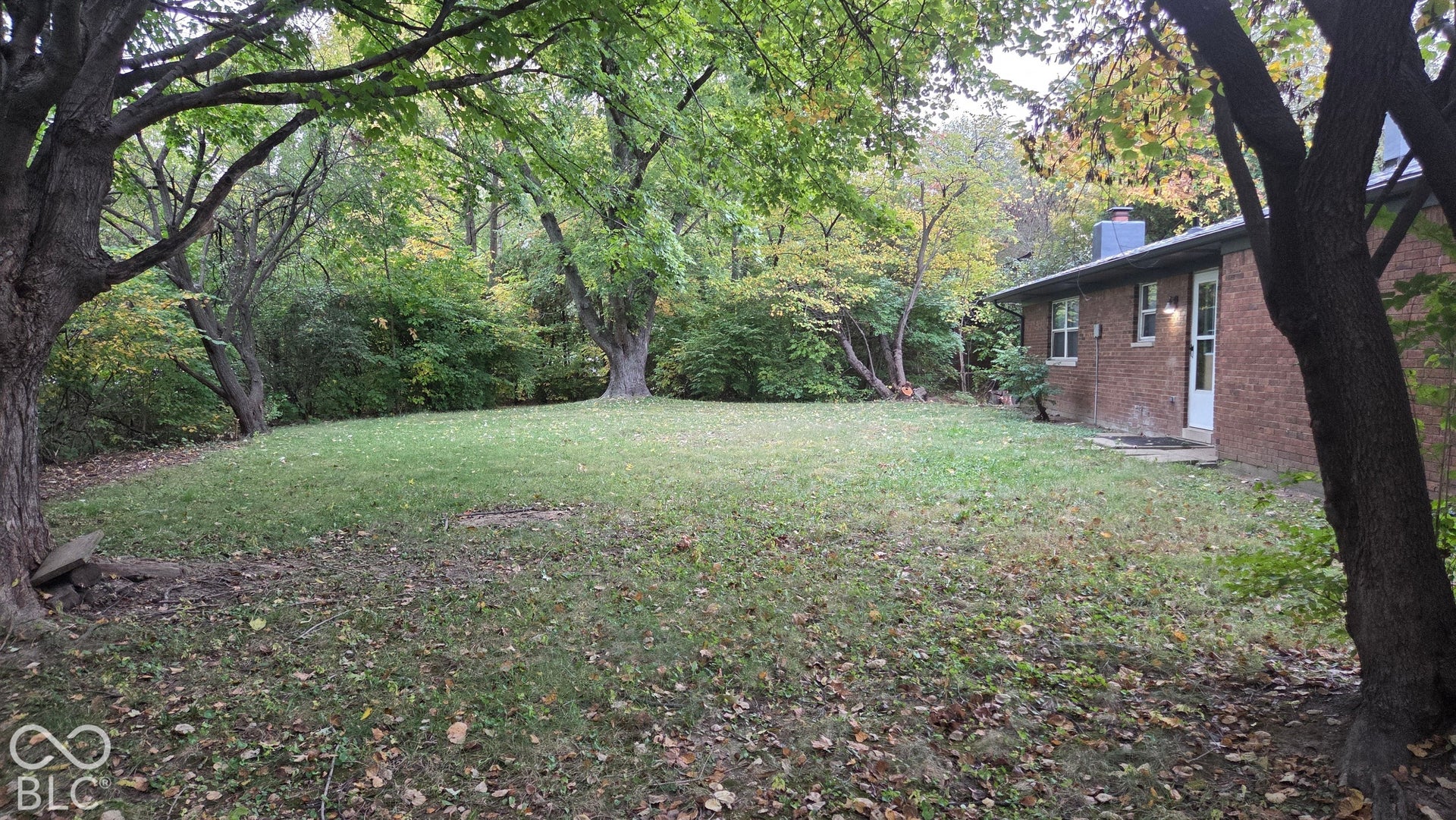 6816 Shadow Brook, Indianapolis, IN 46214 6816 Shadow Brook, Indianapolis, IN 46214