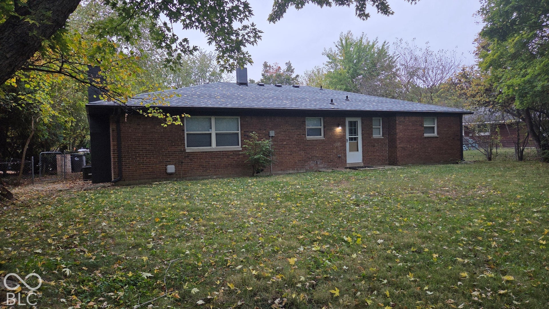 6816 Shadow Brook, Indianapolis, IN 46214 6816 Shadow Brook, Indianapolis, IN 46214