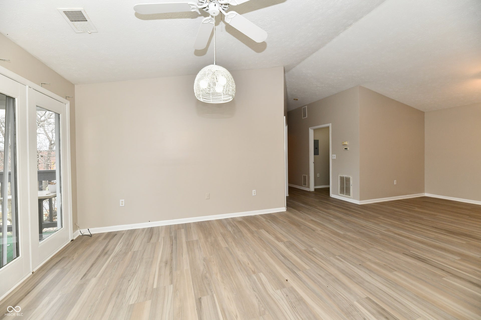 209 Faulkner Court, Carmel, IN 46032
