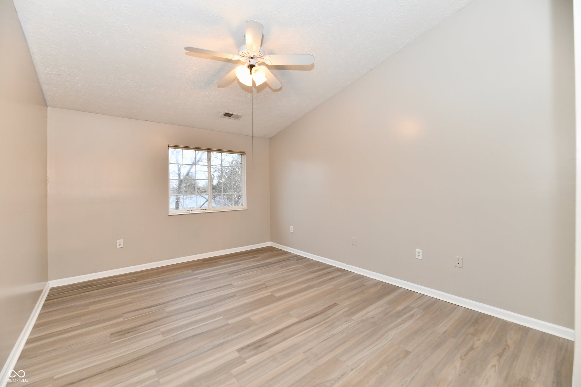 209 Faulkner Court, Carmel, IN 46032