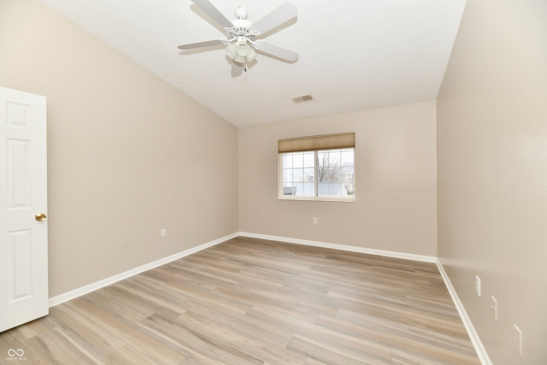 209 Faulkner Court, Carmel, IN 46032