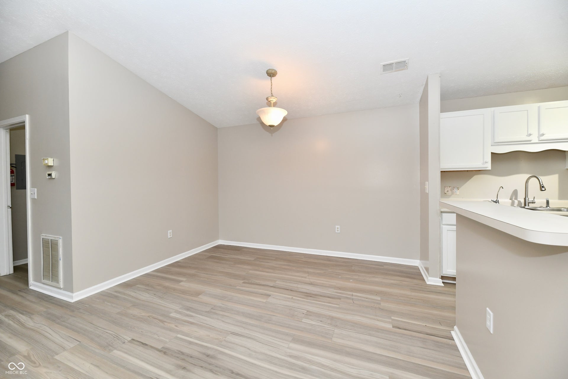 209 Faulkner Court, Carmel, IN 46032