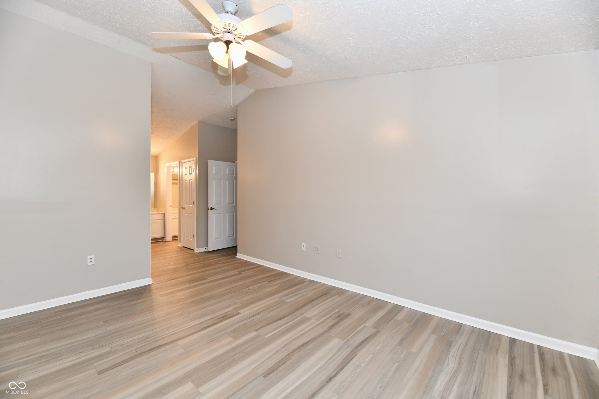 209 Faulkner Court, Carmel, IN 46032