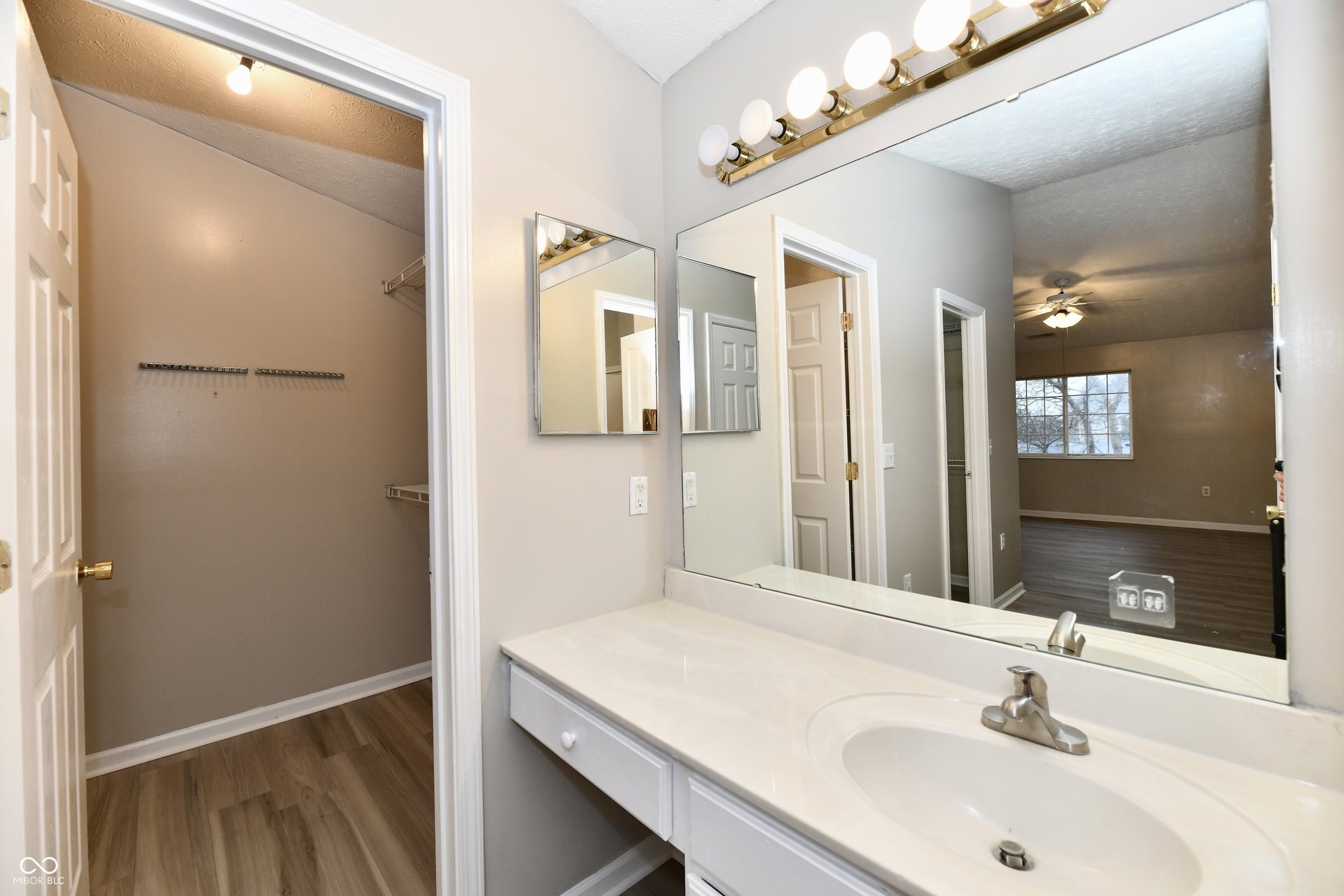 209 Faulkner Court, Carmel, IN 46032