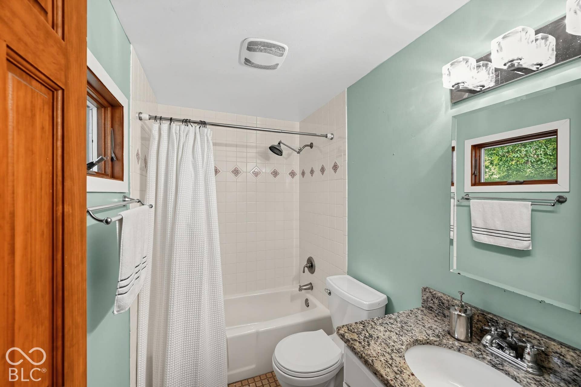 52092 W Winding Waters Lane N, Elkhart, IN 46514
