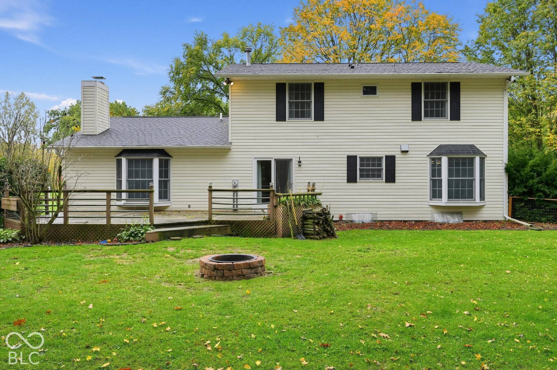 52092 W Winding Waters Lane N, Elkhart, IN 46514