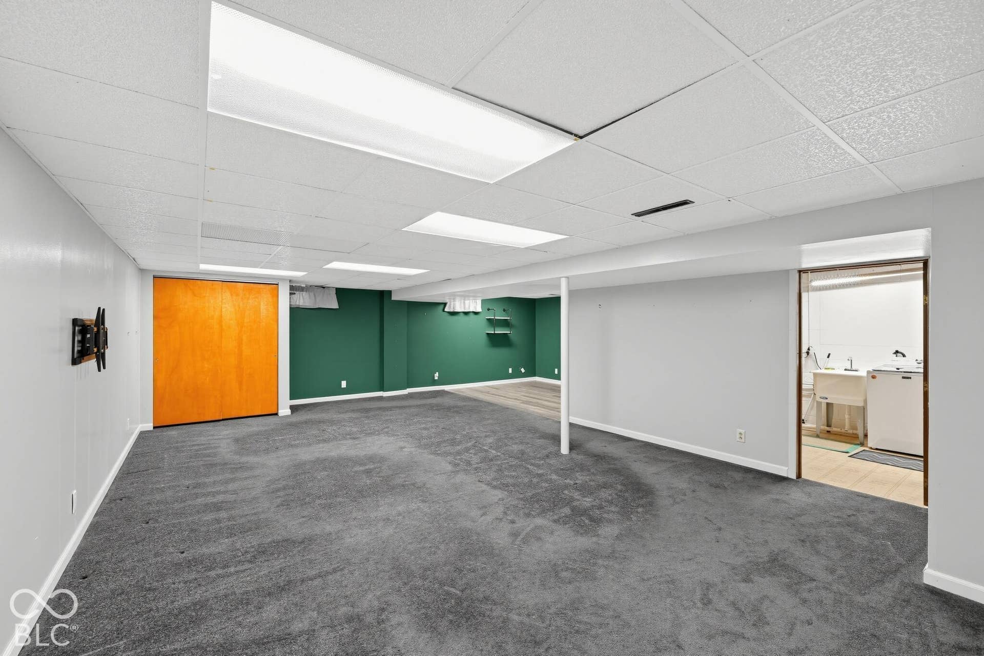 52092 W Winding Waters Lane N, Elkhart, IN 46514