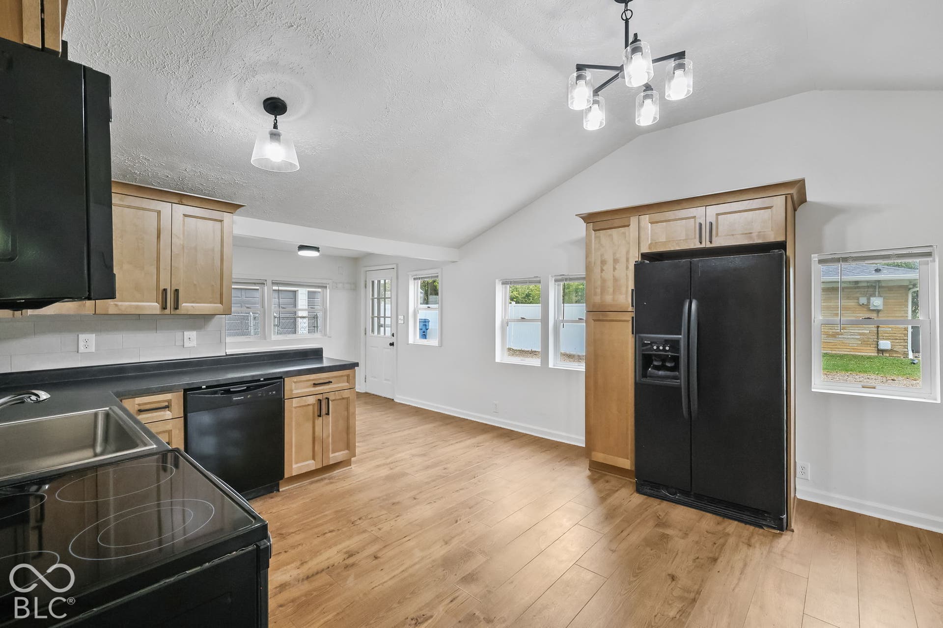 7902 W County Line Road, Camby, IN 46113