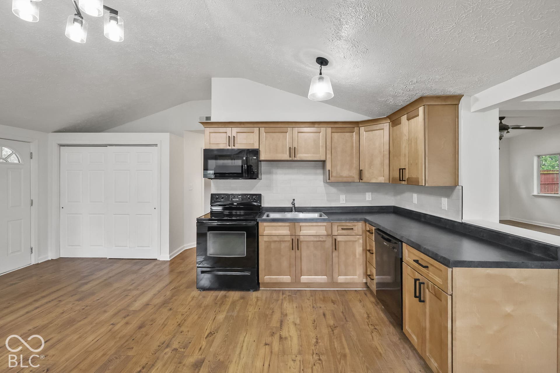 7902 W County Line Road, Camby, IN 46113