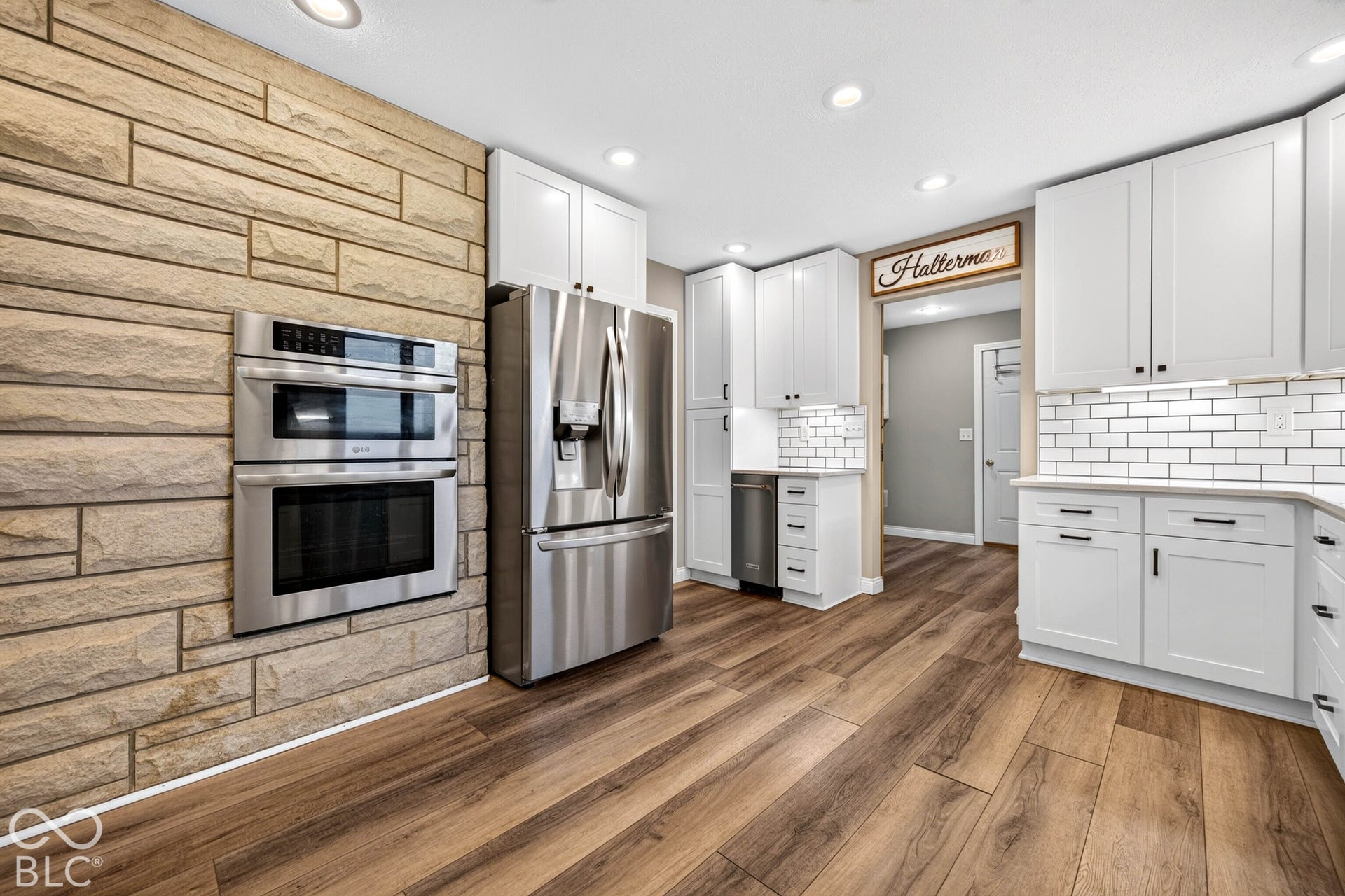 2211 Heideman Drive, Seymour, IN 47274