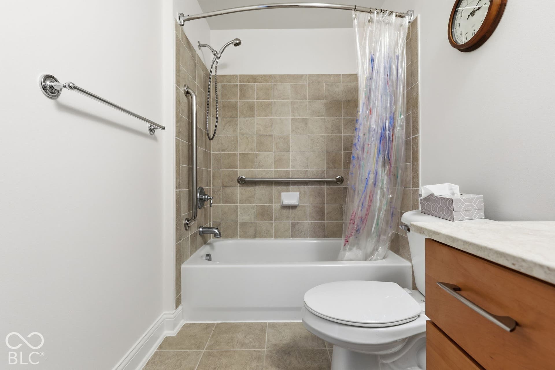 451 American Way N, Carmel, IN 46032