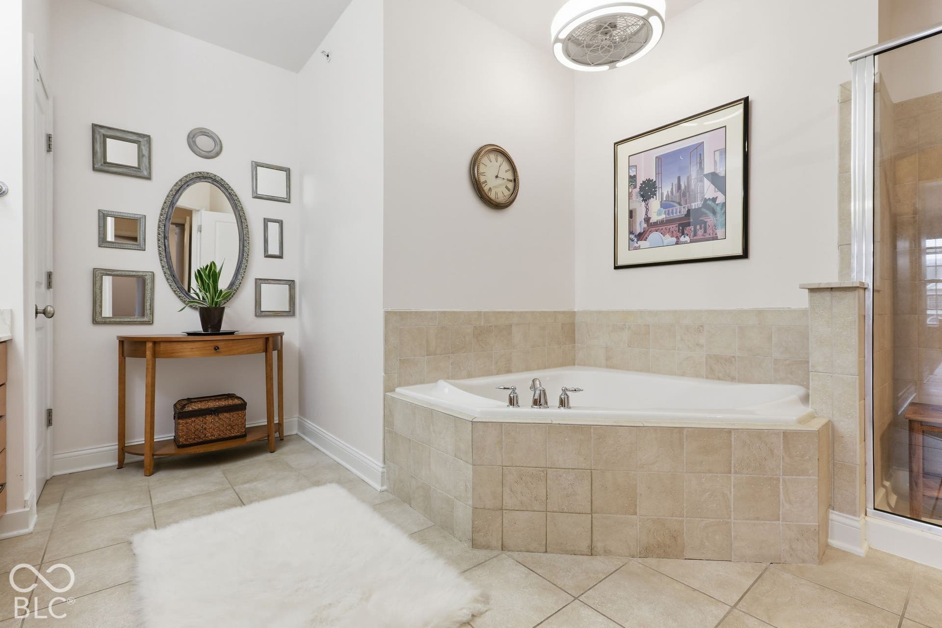 451 American Way N, Carmel, IN 46032