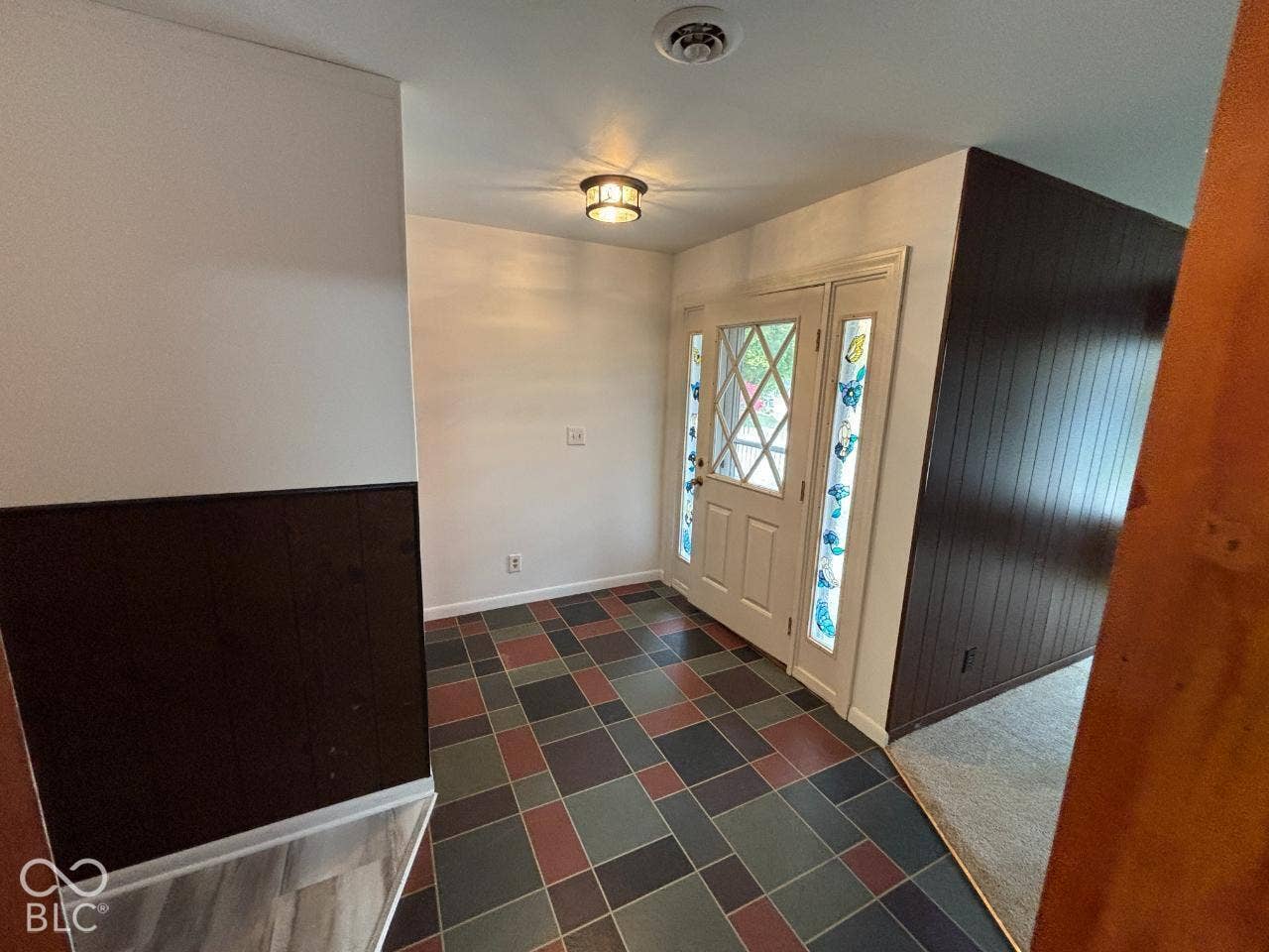 210 Hillside Drive, Hartford City, IN 47348