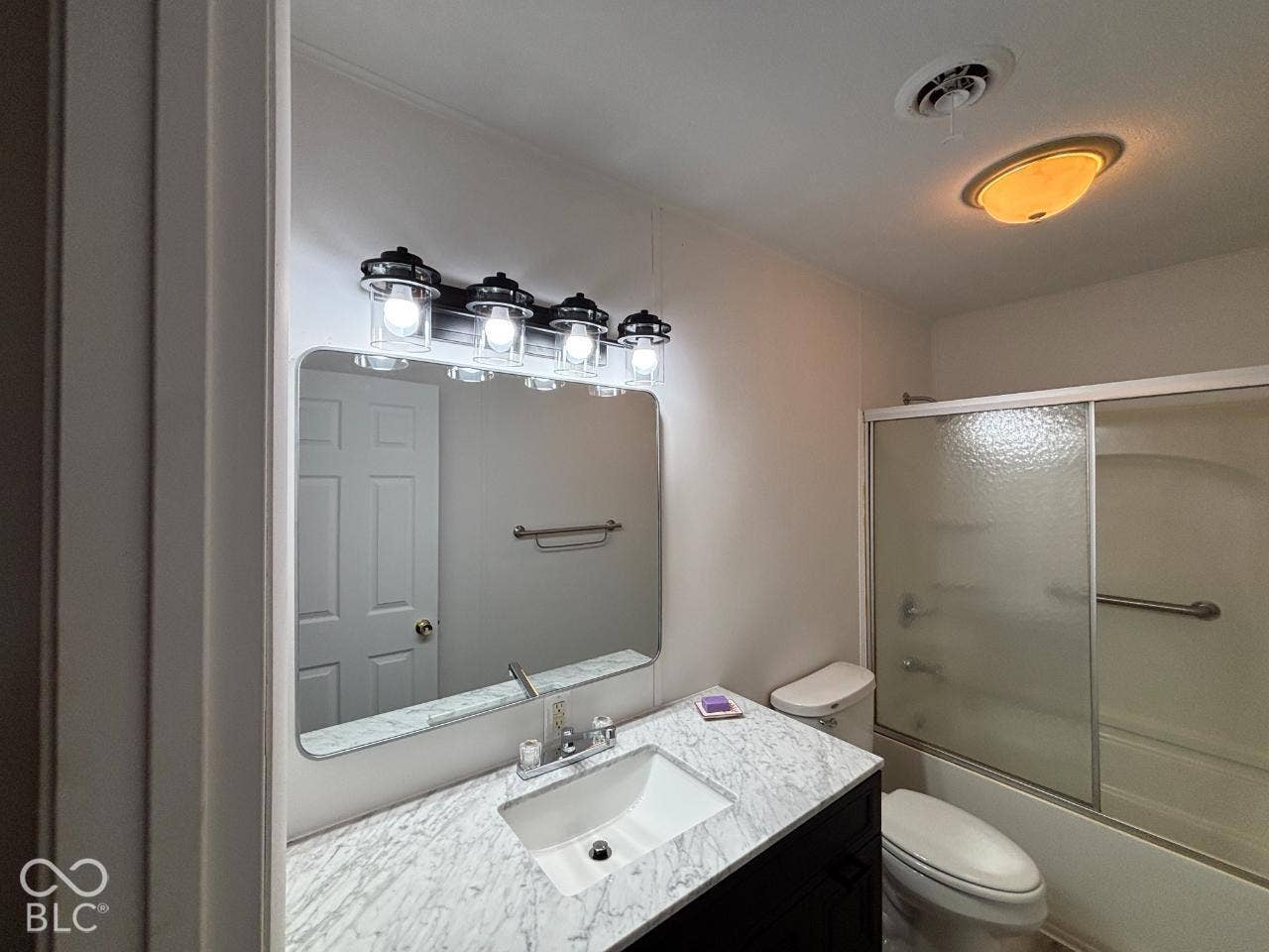210 Hillside Drive, Hartford City, IN 47348