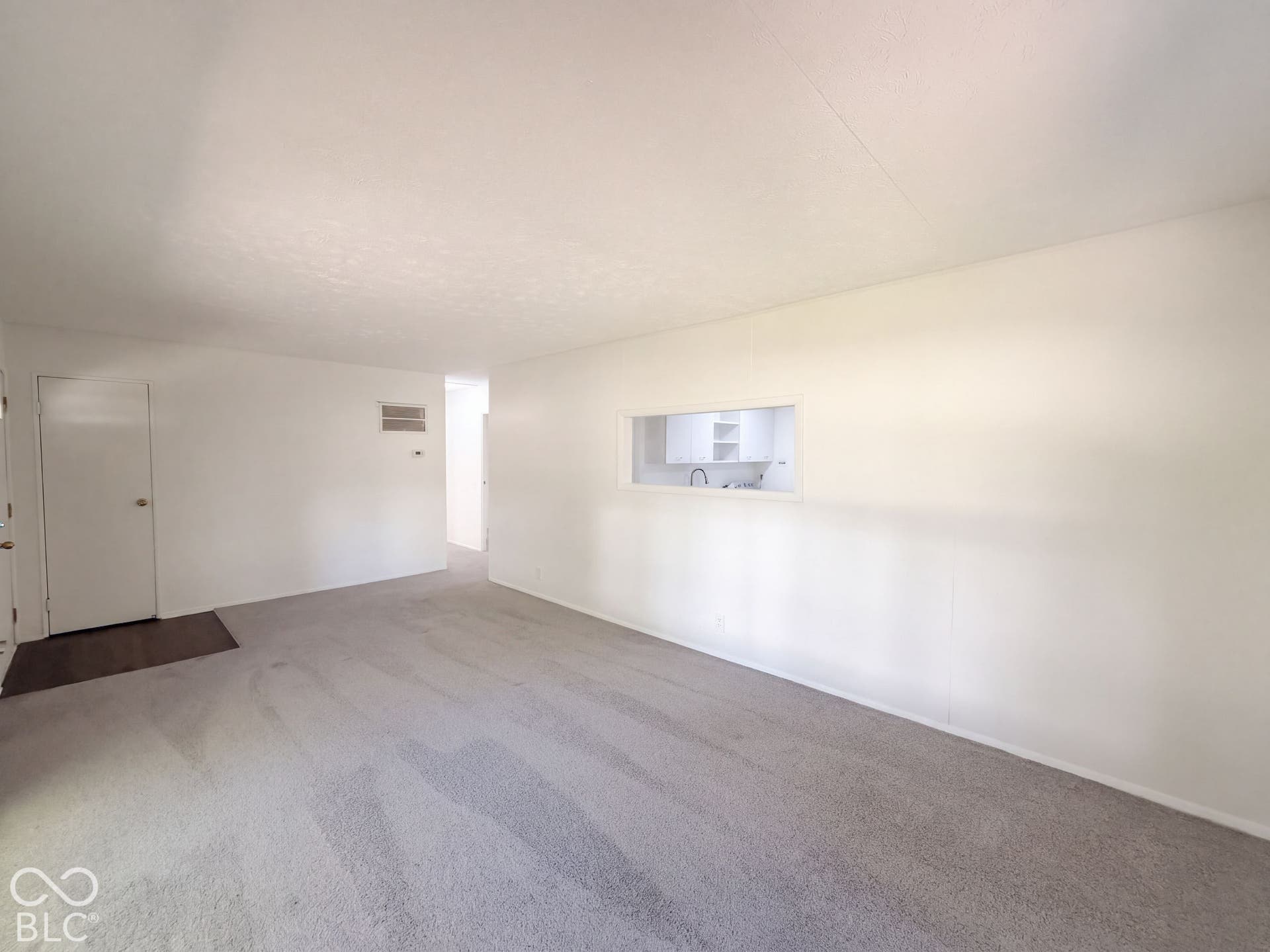 432 Southgate Drive, Greenwood, IN 46143 432 Southgate Drive, Greenwood, IN 46143