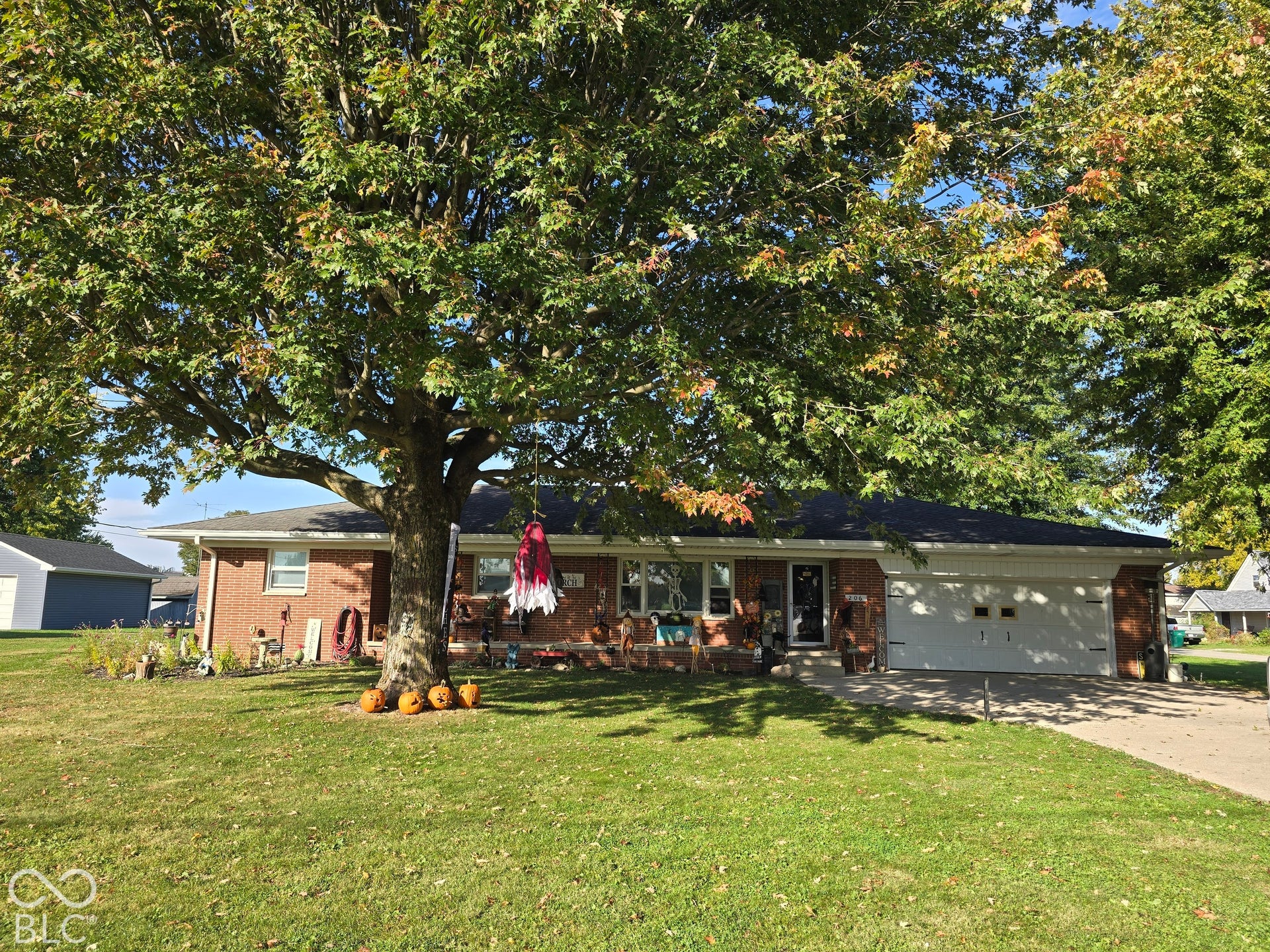 206 N Pike Street, Kempton, IN 46049