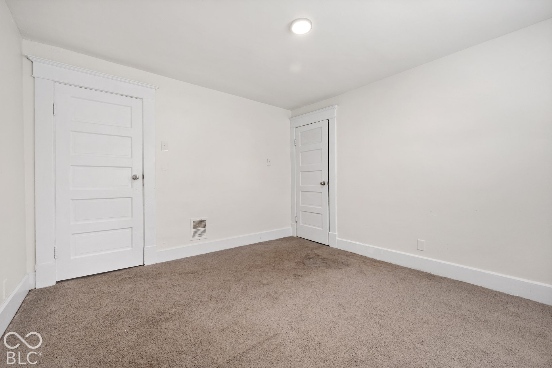 121 N Bradley Avenue, Indianapolis, IN 46201
