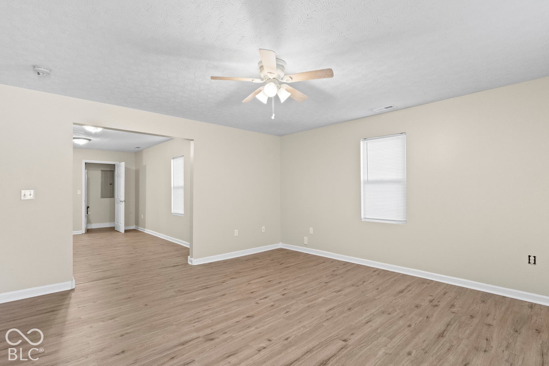 365 E Kerton Street, Scottsburg, IN 47170