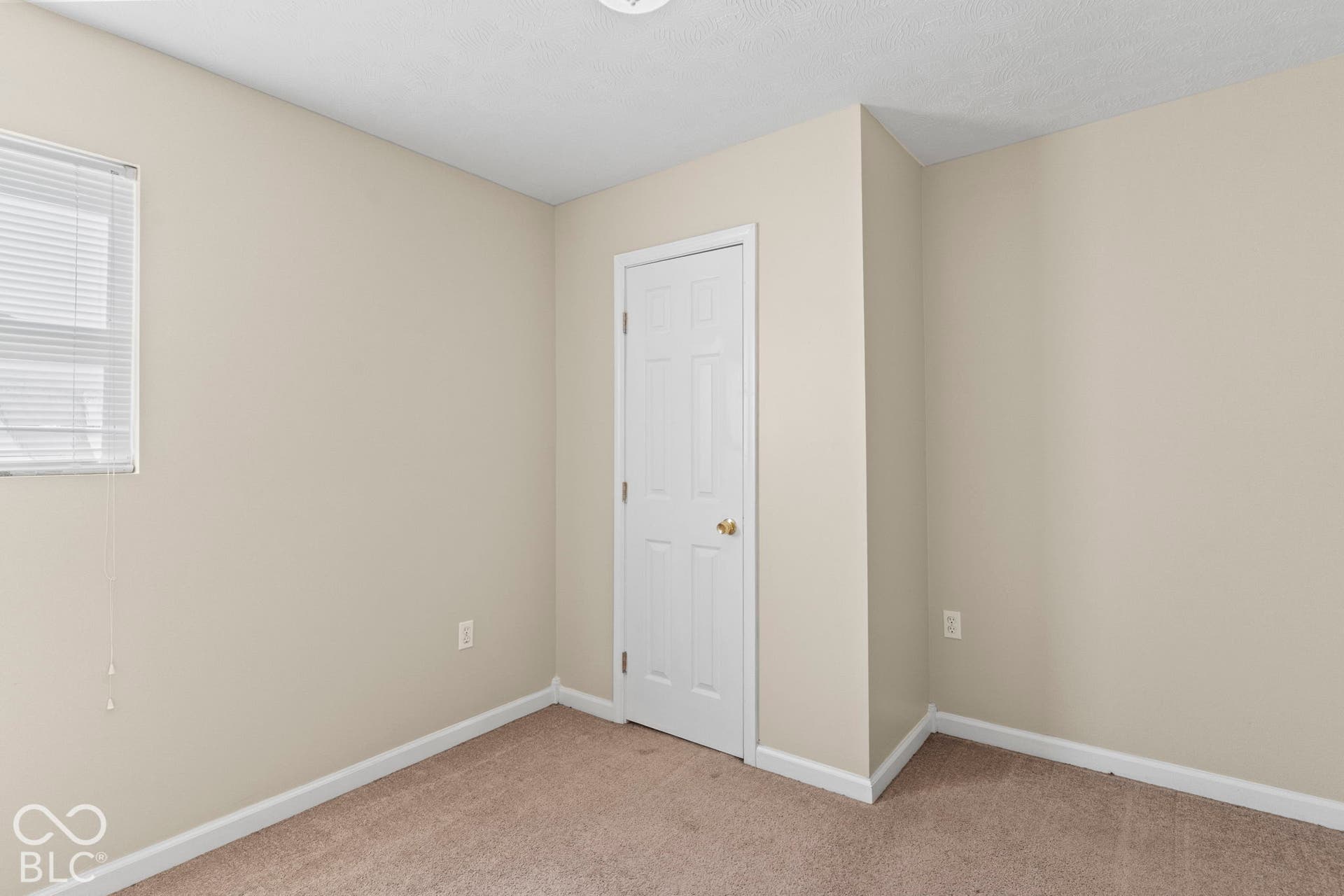 365 E Kerton Street, Scottsburg, IN 47170
