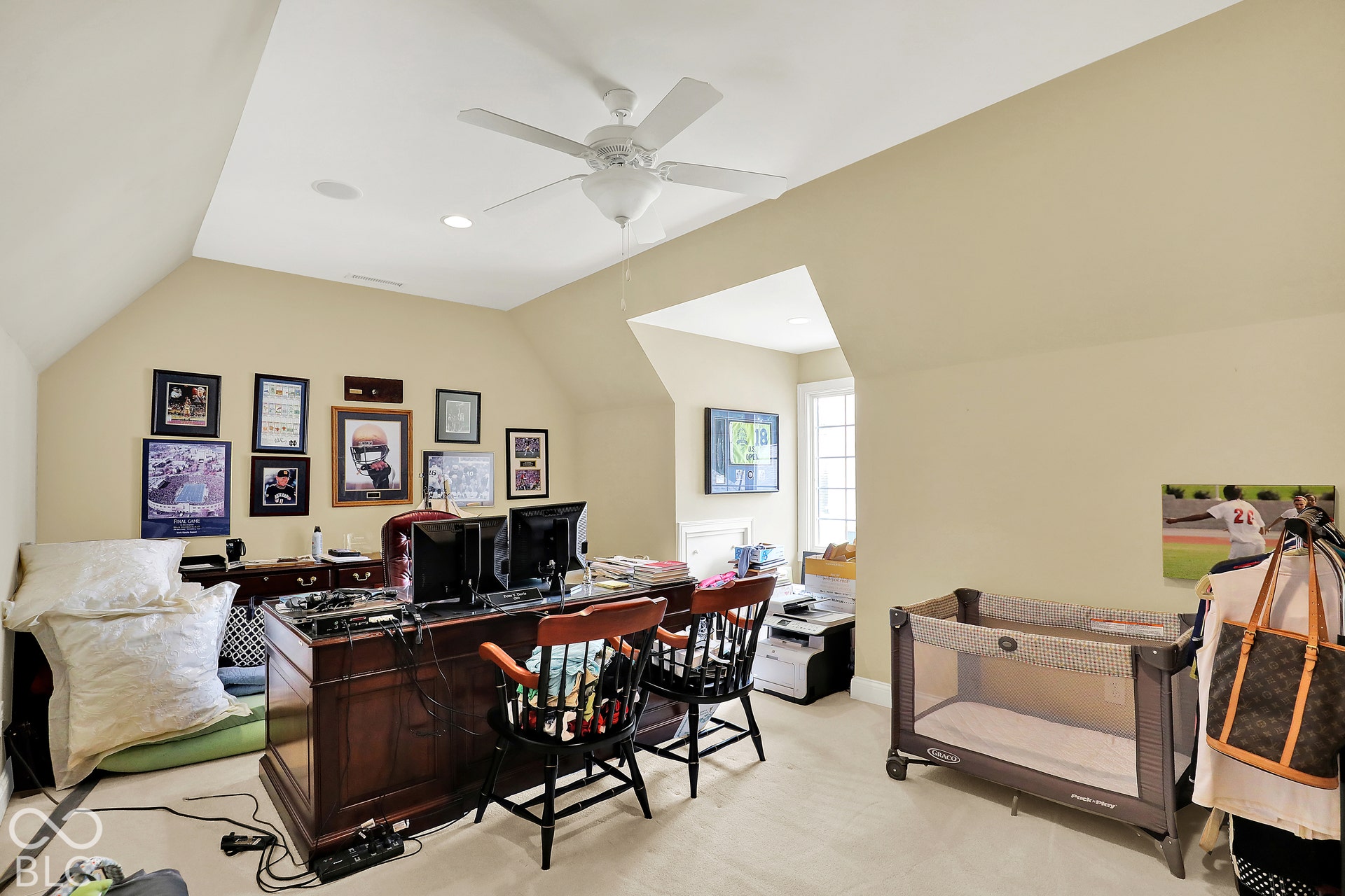 15621 Hidden Oaks Court, Carmel, IN 46033