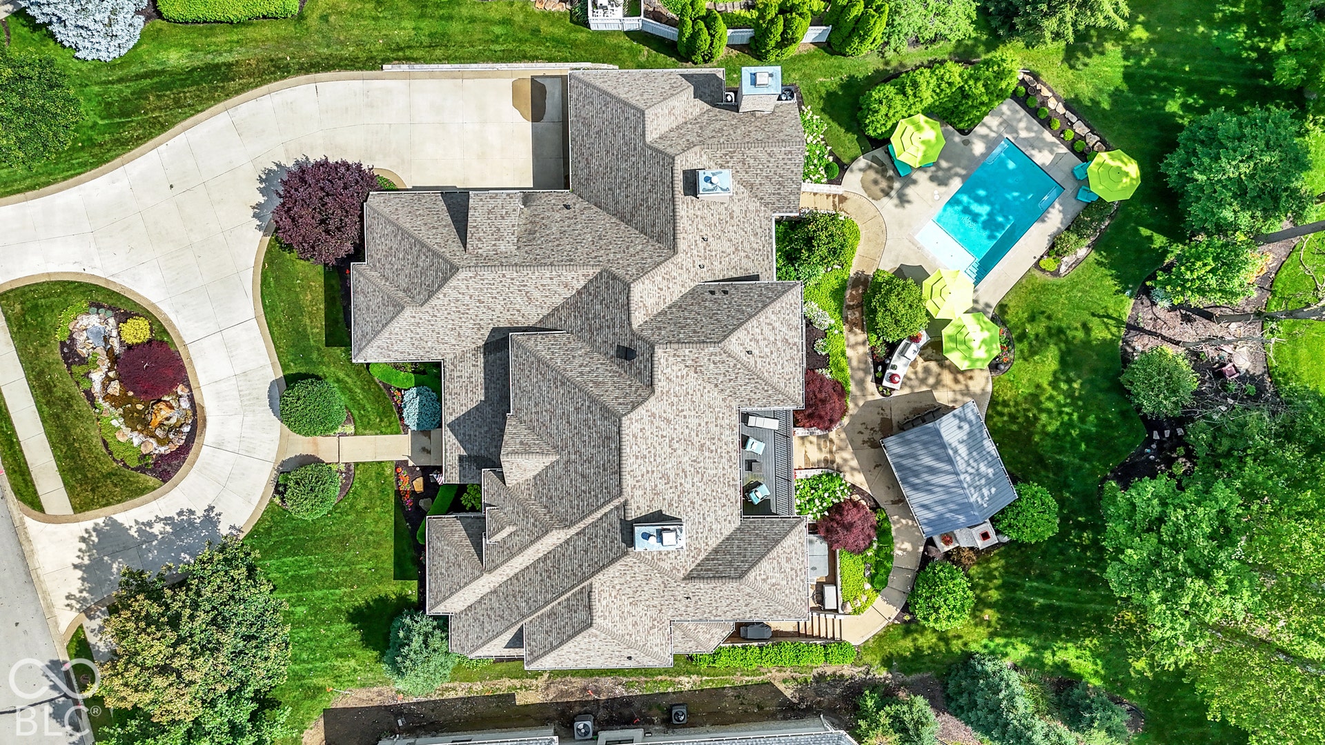 15621 Hidden Oaks Court, Carmel, IN 46033