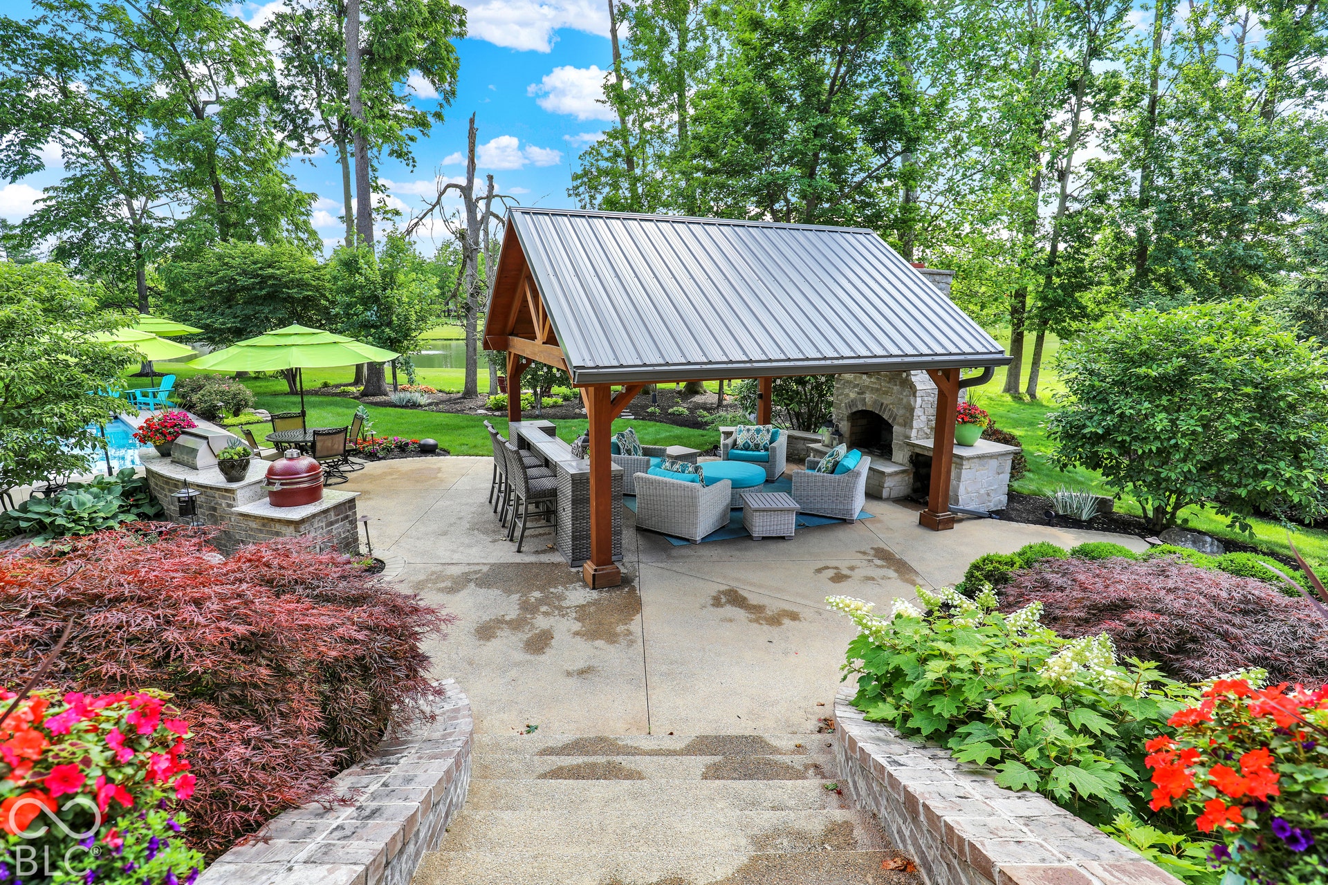 15621 Hidden Oaks Court, Carmel, IN 46033