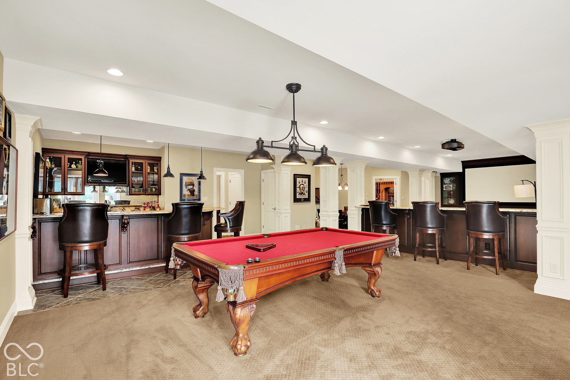 15621 Hidden Oaks Court, Carmel, IN 46033