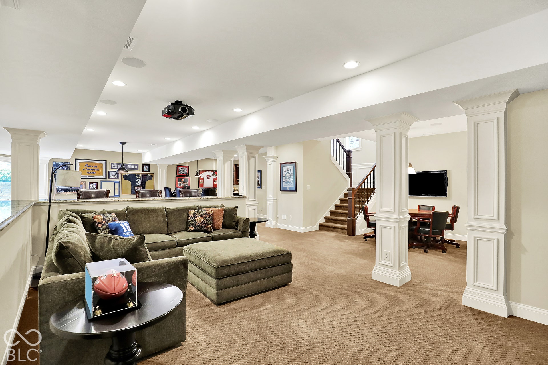 15621 Hidden Oaks Court, Carmel, IN 46033