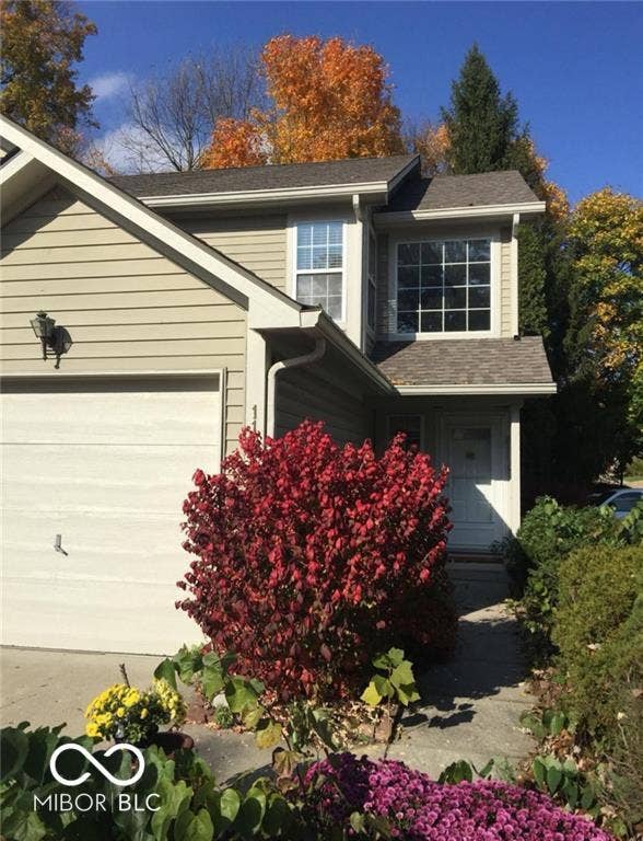 11528 Hidden Bay, Indianapolis, IN 46236